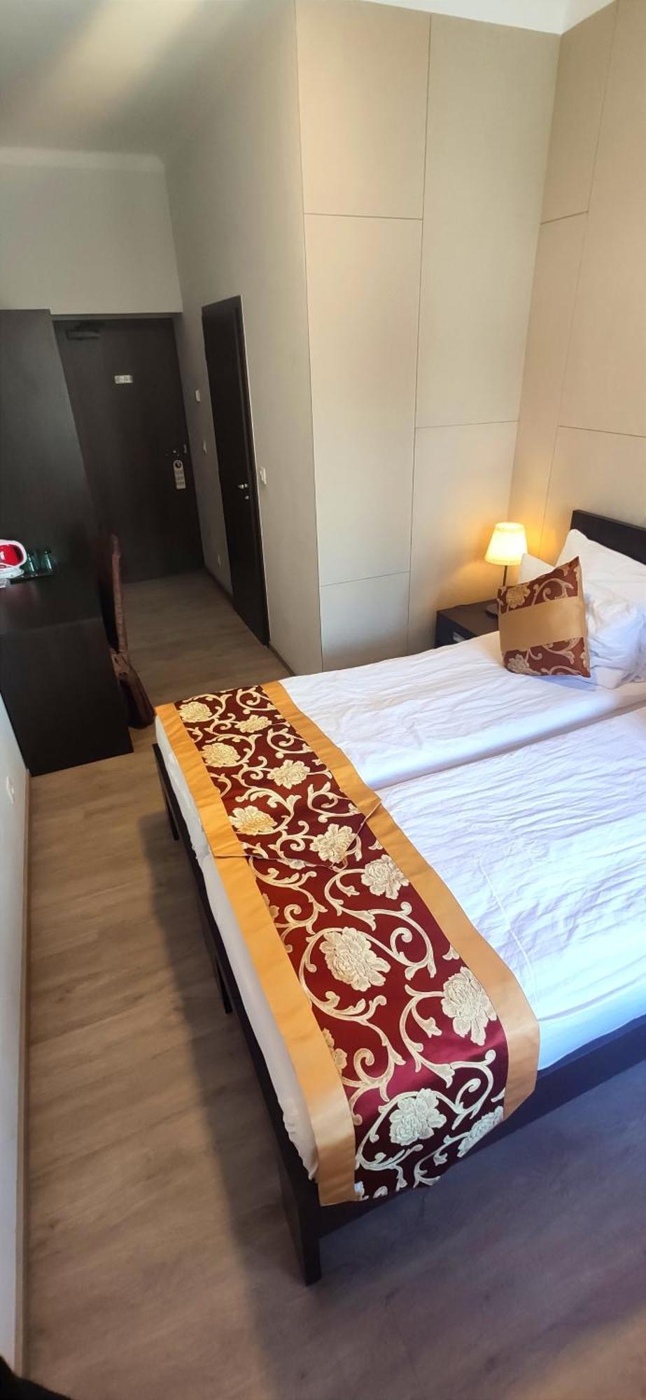 Hotel Sun-house Pension&restaurant -parkingfree-
